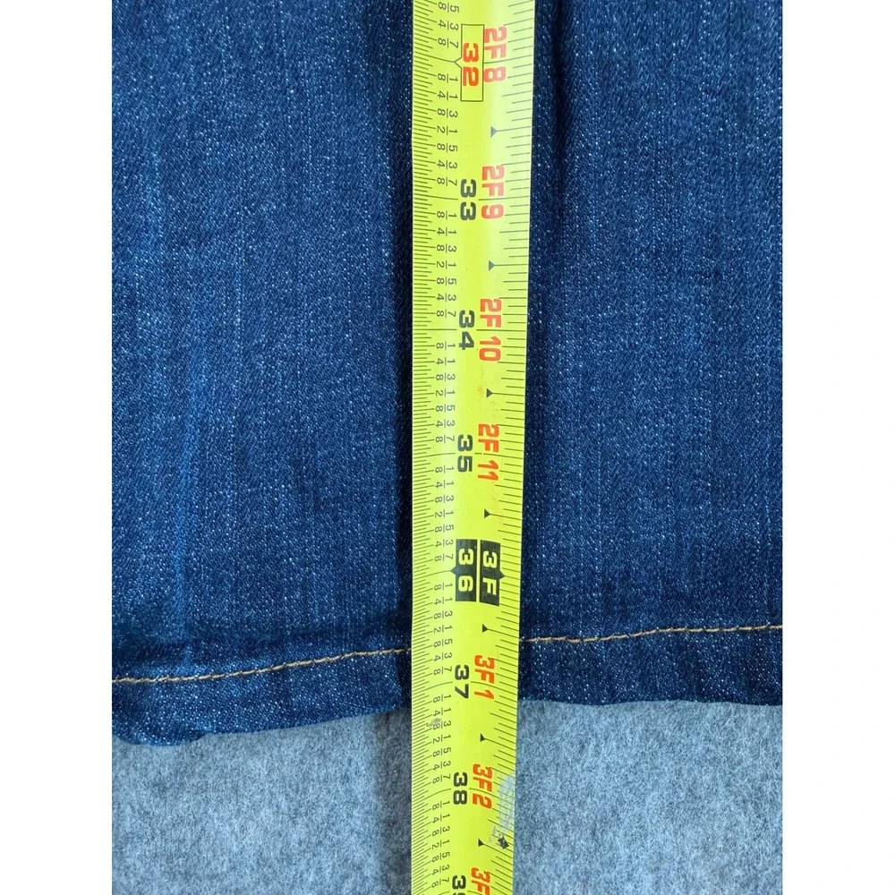 Levis levi 590